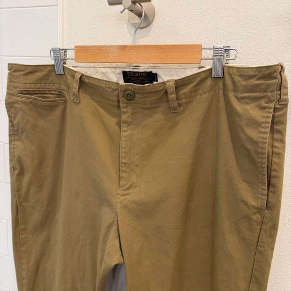 Filson Canvas Chino Pants Faded Olive Trim Fit - Picture 2 of 11